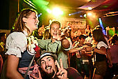 100J-SV-Horressen_Oktoberfest-2019-10-05_195.jpg : Fotos vom Oktoberfest zum 100-jährigen Jubiläum des SV-Horressen am 05.10.2019, Bild 195/203