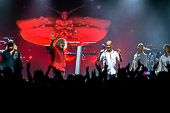 Saga_2016-10-29_039.jpg : Saga Live Concert, "will it be you"-Tour, 29.10.2016, Gießen, Bild 39/40
