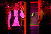 Secret_World_2016-12-30_001.jpg : Secret World, a tribute to Peter Gabriel live Konzert am 30.12.2016 in der Scheuer, Idstein, Bild 1/37