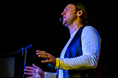 Secret_World_2016-12-30_006.jpg : Secret World, a tribute to Peter Gabriel live Konzert am 30.12.2016 in der Scheuer, Idstein, Bild 6/37