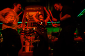 Secret_World_2016-12-30_013.jpg : Secret World, a tribute to Peter Gabriel live Konzert am 30.12.2016 in der Scheuer, Idstein, Bild 13/37