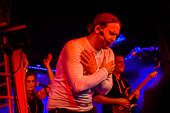 Secret_World_2016-12-30_020.jpg : Secret World, a tribute to Peter Gabriel live Konzert am 30.12.2016 in der Scheuer, Idstein, Bild 20/37