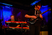 Secret_World_2016-12-30_033.jpg : Secret World, a tribute to Peter Gabriel live Konzert am 30.12.2016 in der Scheuer, Idstein, Bild 33/37