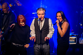 Still-Collins_2015-12-12-032.jpg : Still Collins 20+ Jubil&auml;umsshow mit G&auml;sten im Br&uuml;ckenforum Bonn Beuel am 12.12.2015, Bild 32/73