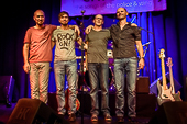 Stingchronicity_2014-11-14_028.jpg : Stingchronicity, Konzert im Café Hahn, 14.11.2014, Bild 28/30