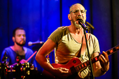 Stingchronicity_2017-09-01_003.jpg : Stingchronicity performing the songs of the Police & Sting live in concert am 01.09.2017 im Café Hahn, Bild 3/30
