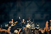 The-Robbie-Experience_2022-06-02_012_Foto-Klaus-Manns.jpg : The Robbie Experience - The Ultimate Robbie Williams Tribute Show beim Rheinpuls Festival am 02.06.2022, Festung-Ehrenbreitstein, Koblenz, Bild 12/30