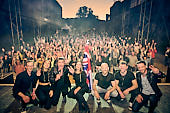 The-Robbie-Experience_2022-06-02_030_Foto-Klaus-Manns.jpg : The Robbie Experience - The Ultimate Robbie Williams Tribute Show beim Rheinpuls Festival am 02.06.2022, Festung-Ehrenbreitstein, Koblenz, Bild 30/30
