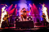 Voelkerball_2015-09-27_016.jpg : V&ouml;lkerball beim REFUGEE AID Benefiz-Festival am 27.09.2015 auf Festung-Ehrenbreitstein, Bild 16/55