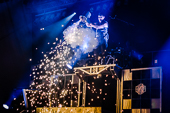 Voelkerball_2015-09-27_040.jpg : V&ouml;lkerball beim REFUGEE AID Benefiz-Festival am 27.09.2015 auf Festung-Ehrenbreitstein, Bild 40/55