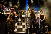 Voelkerball_2015-09-27_054.jpg : V&ouml;lkerball beim REFUGEE AID Benefiz-Festival am 27.09.2015 auf Festung-Ehrenbreitstein, Bild 54/55
