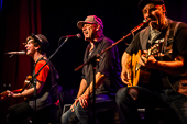Wingenfelder_2015-01-19_01.jpg :  Wingenfelder kleine Trio Akustik Tour am 19.01.2015 im Cafe Hahn - Koblenz, Bild 1/35