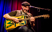 Wingenfelder_2015-01-19_07.jpg :  Wingenfelder kleine Trio Akustik Tour am 19.01.2015 im Cafe Hahn - Koblenz, Bild 7/35