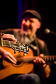 Wingenfelder_2015-01-19_10.jpg :  Wingenfelder kleine Trio Akustik Tour am 19.01.2015 im Cafe Hahn - Koblenz, Bild 10/35