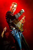 dIRE_sTRATS_2014-05-10_07.jpg : Dire Strats Concert Café Hahn, 10.05.2014, Bild 7/35