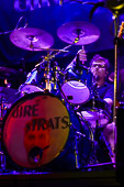 dIRE_sTRATS_2014-05-10_08.jpg : Dire Strats Concert Café Hahn, 10.05.2014, Bild 8/35