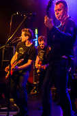 dIRE_sTRATS_2014-05-10_24.jpg : Dire Strats Concert Café Hahn, 10.05.2014, Bild 24/35
