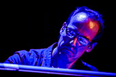 dIRE_sTRATS_2014-05-10_35.jpg : Dire Strats Concert Café Hahn, 10.05.2014, Bild 35/35