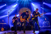 dIRE_sTRATS_2014-08-10_09.jpg : dIRE sTRATS, Festungsmusikfest zu Rhein in Flammen 18.08.2014, Bild 9/52