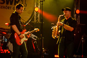 dIRE_sTRATS_2014-08-10_31.jpg : dIRE sTRATS, Festungsmusikfest zu Rhein in Flammen 18.08.2014, Bild 31/52