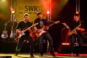dIRE_sTRATS_2014-08-10_36.jpg : dIRE sTRATS, Festungsmusikfest zu Rhein in Flammen 18.08.2014, Bild 36/52
