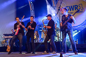 dIRE_sTRATS_2014-08-10_48.jpg : dIRE sTRATS, Festungsmusikfest zu Rhein in Flammen 18.08.2014, Bild 48/52