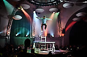 Festungsvariete_2019-11-28_001.jpg : Szenefoto Premiere des Festungsvarieté 2019 im Kuppelsaal der Festung Ehrenbreitstein, Bild 1/78