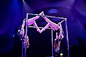 Festungsvariete_2019-11-28_030.jpg : Szenefoto Premiere des Festungsvarieté 2019 im Kuppelsaal der Festung Ehrenbreitstein, Bild 30/78