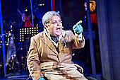 The-Rocky-Horror-Show_BFM-2019-06-26_062.jpg : Szenefoto The Rocky Horror Show, Burgfestspiele Mayen, Spielzeit 2019, Bild 61/103